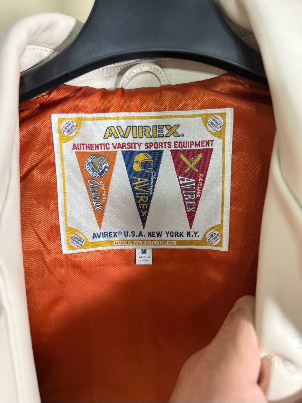 Kith x Avirex x New York Knicks Leather Jacket color Cream size Medium - Picture 9 of 13